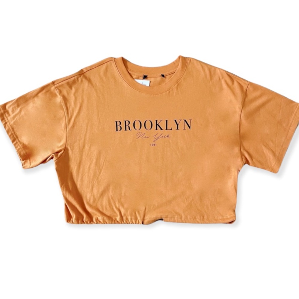 Brooklyn Streetwear Crop T-Shirt